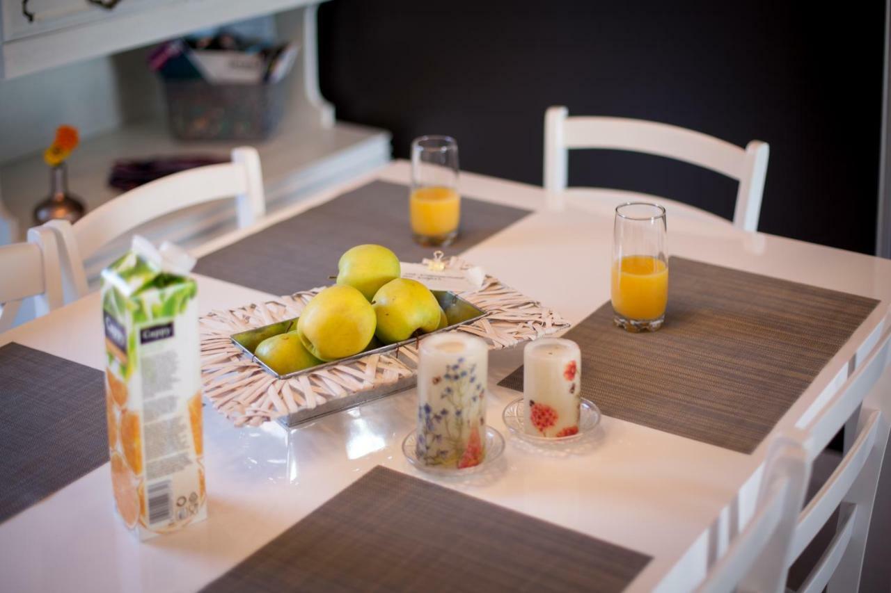 Two Bedroom Apartment With Sea View & Balcony 두브로브니크 외부 사진